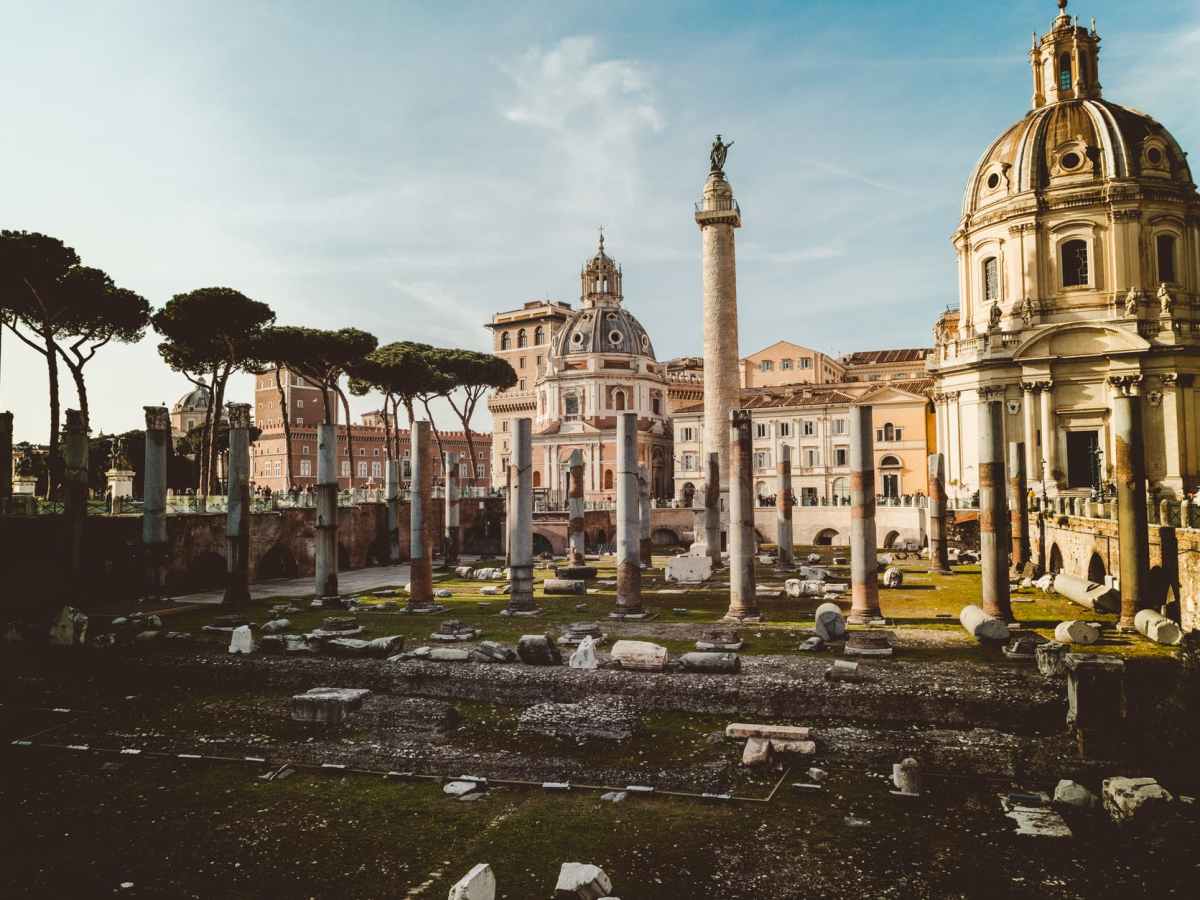 A Photo Tour of Rome’s Seven Hills